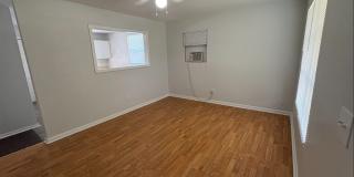 1439 NE 24th St Gallery 3