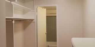 4600 CONNECTICUT Avenue NW Gallery 10