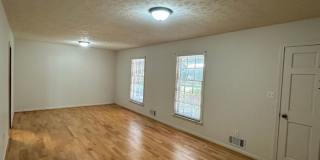 Available now,  3/2 with large unfinished basement, in University Heights Gallery 3