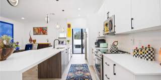 7520 N COOLIDGE AVENUE Gallery 13