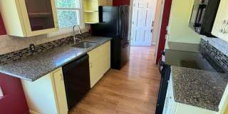3 Bedroom on Large corner lot! 3 Bedroom on Large corner lot! Gallery 11