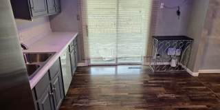 320 34th St Gallery 7