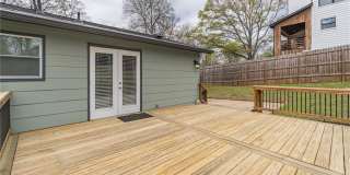 1660 White Oak Way Gallery 26