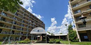 Center Square Apartments Gallery 10