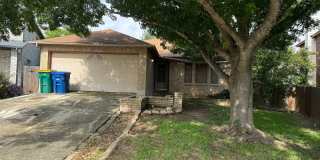 Welcome home to 8003 Chestnut Manor! Gallery 1