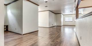 Spacious Home + East Edmond + 4 bedrooms Gallery 32