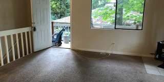 3 Bedroom House in Beautiful Sudden Valley! Gallery 1