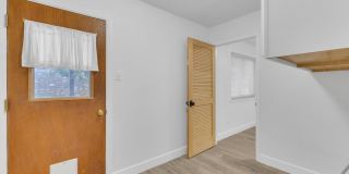 Come to check this beautiful house 4 bedrooms, possible 5th bed and 3 baths. Gallery 17
