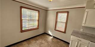 19520 Maple Heights Boulevard Gallery 6