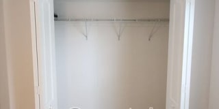 11404 Holmbridge Ln Gallery 7