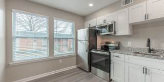 University Oaks Gallery 25