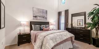 Oak Creek Gallery 12