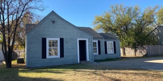 2421 25th Street Gallery 1