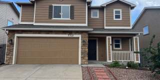 Everything you need! 3 bed/2.5 bath, 2-car garage Gallery 1