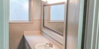 2511 23rd is a cute 2 bedroom, 2 bathroom, 1428 sq. ft. home Gallery 14