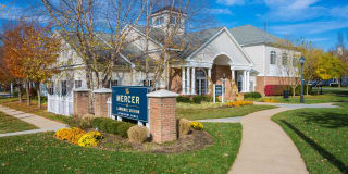 The Mercer at Lawrence Station Gallery 20