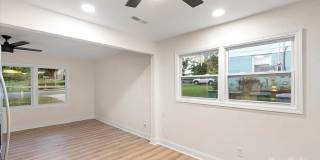 Room in 3 Bedroom Home at Braden Dr Gallery 3