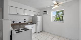 400 SE 31st St Gallery 1