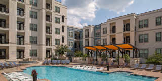 Elle of Buckhead Gallery 8