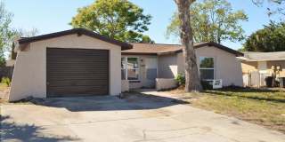 Beautiful 3 bedroom / 2 bath available! Gallery 1