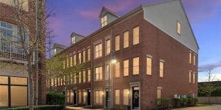 548 Graten Street Gallery 1