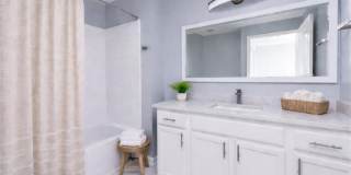 3040 Peachtree Road Gallery 3