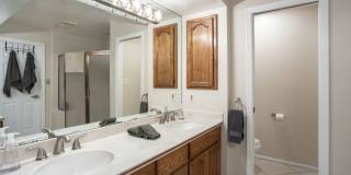 5200 South Lakeshore Drive #128 Gallery 3