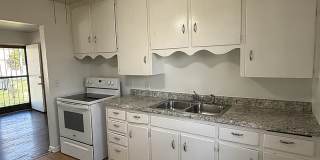 3941 Himebaugh Ave - 2 Bed/1 Bath in North Omaha | Move-in special: $350 off if you sign a lease by May 15. Gallery 6