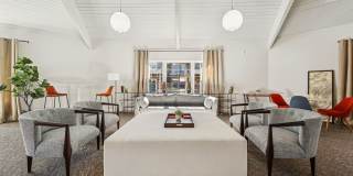 The Warwick Apartment Homes Gallery 13