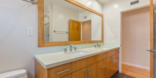 Spacious Upgraded Home in Prime Long Beach! Gallery 16