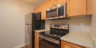 Peloton Apartments Gallery 2