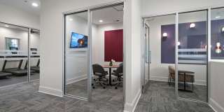 Versailles on the Lakes Oakbrook Gallery 14