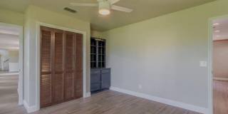 4944 MARINERS POINT Drive Gallery 21