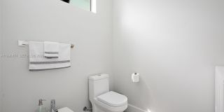 5735 SW 35th St Gallery 19