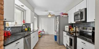 3413 Foxbriar Gallery 10