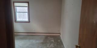 914 Burr Street North Gallery 1