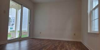129 Tulip Lane Gallery 6