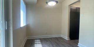 Northgate Gallery 220