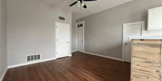 224 W Saint Louis Street Gallery 4