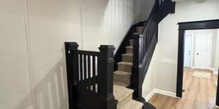 2216 Whittier Avenue - 1 Gallery 12