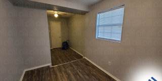 Spacious 4-bedroom 1.5 bath home AVAILABLE NOW! Gallery 10