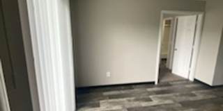 River Walk Apartments Gallery 32