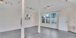 2337 Shirley Drive Gallery 42