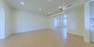 4558 N 15TH Avenue Gallery 11