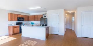 Savannah Highlands Townhome Available Gallery 3