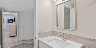 7801 Ridgewood Avenue Gallery 29