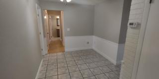 8811 Seeley Ln Gallery 4