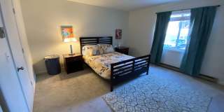 4-Bedroom Student Townhomes in the Heart of Burlington Gallery 7