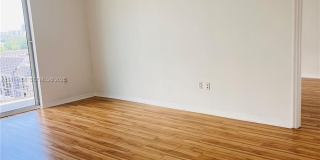 900 SW 8th St Gallery 2