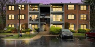 306 Bromley Place Gallery 1